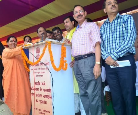 *Picture shows Union Minister Uma Bharti and Jharkhand Chief Minister Raghubar Das laying foundation stone of 'Namami Gange' project in Sahebgunj,Jharkhand on May 9,2016.  